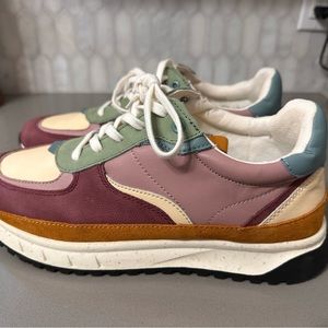 Madewell fashion tennis shoes / sneakers - Mens 10.5 / womens 12.